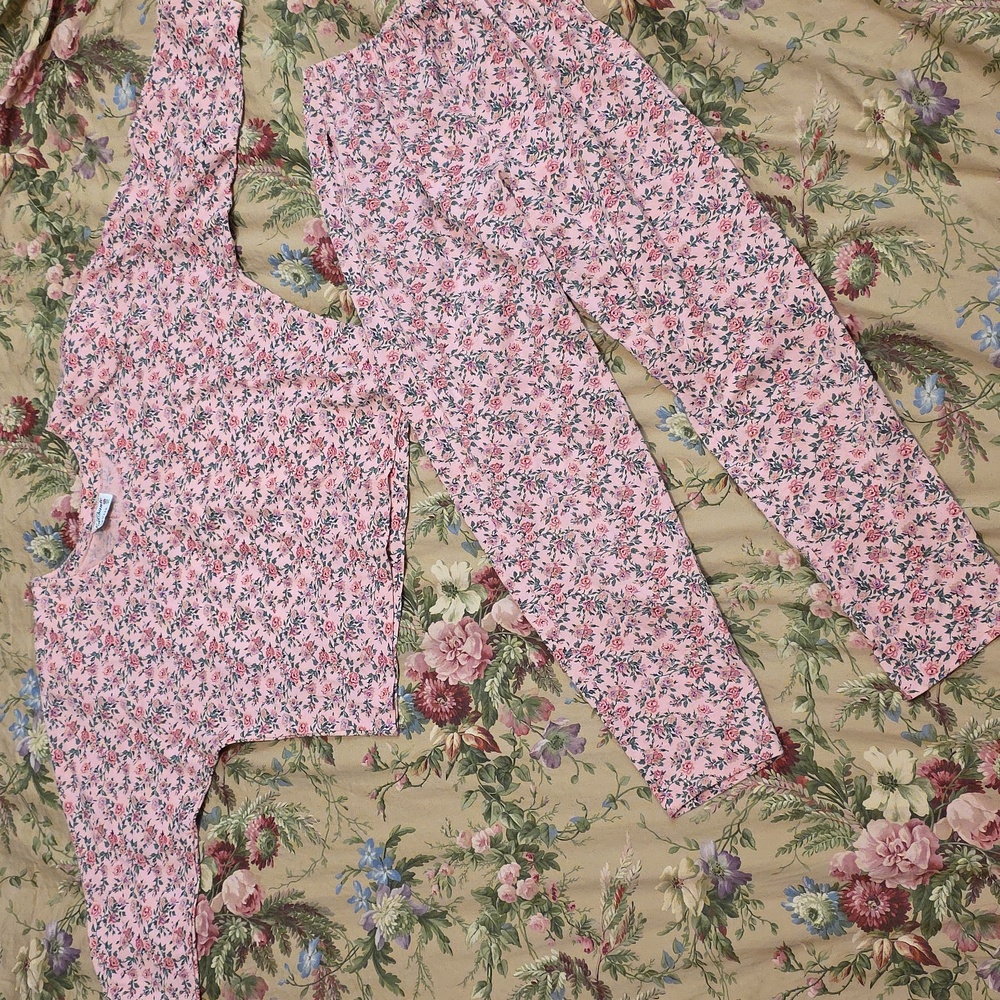 Vintage! Floral Pink Two-Piece Set